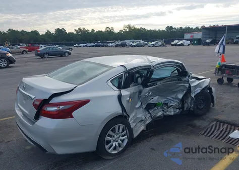 2018 Nissan Altima 2.5 S из США, поврежденный, VIN 1N4AL3AP3JC119336